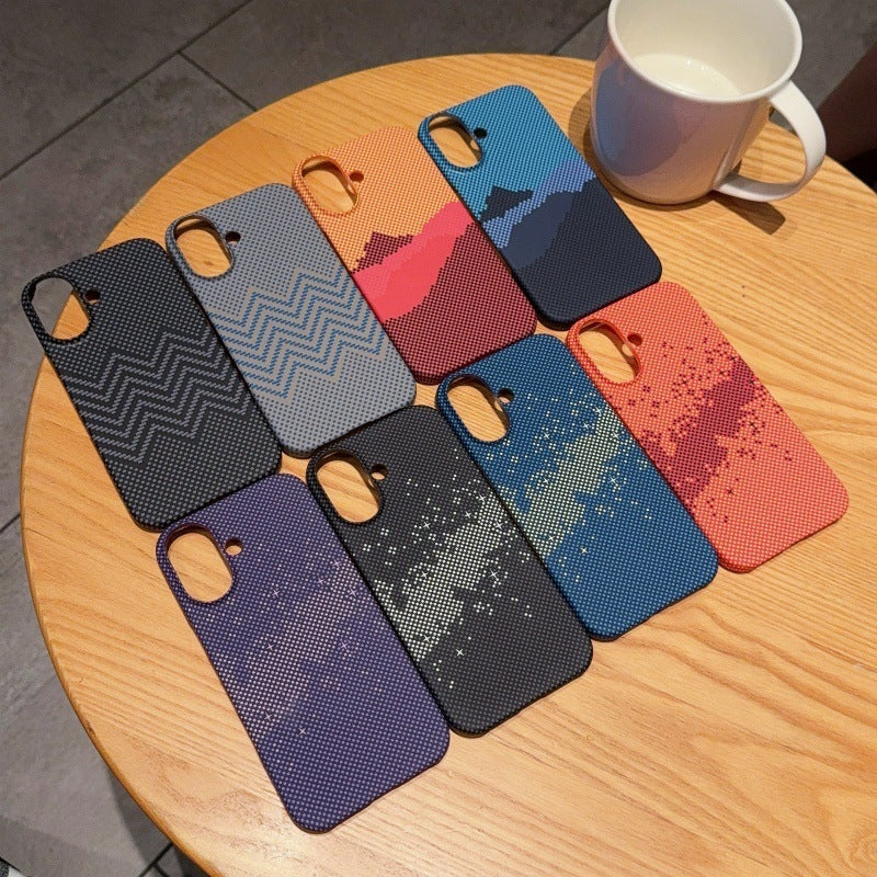 Aramid Magnetic Ultra-Thin Case – Carbon Fiber Texture for iPhone